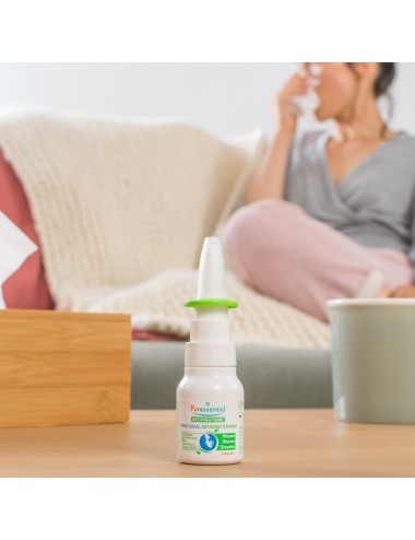 Puressentiel Respiratoire Spray Nasal Décongestionnant aux Huiles Essentielles Bio 15ml